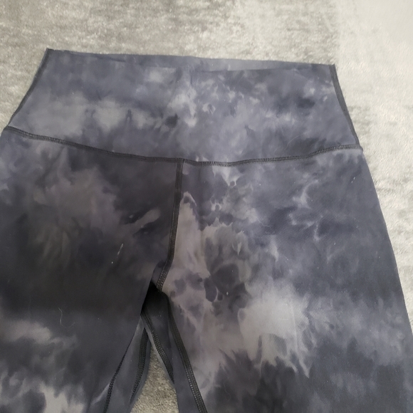 ZYIA Active Tie Dye High Rise Leggings - Picture 8 of 15